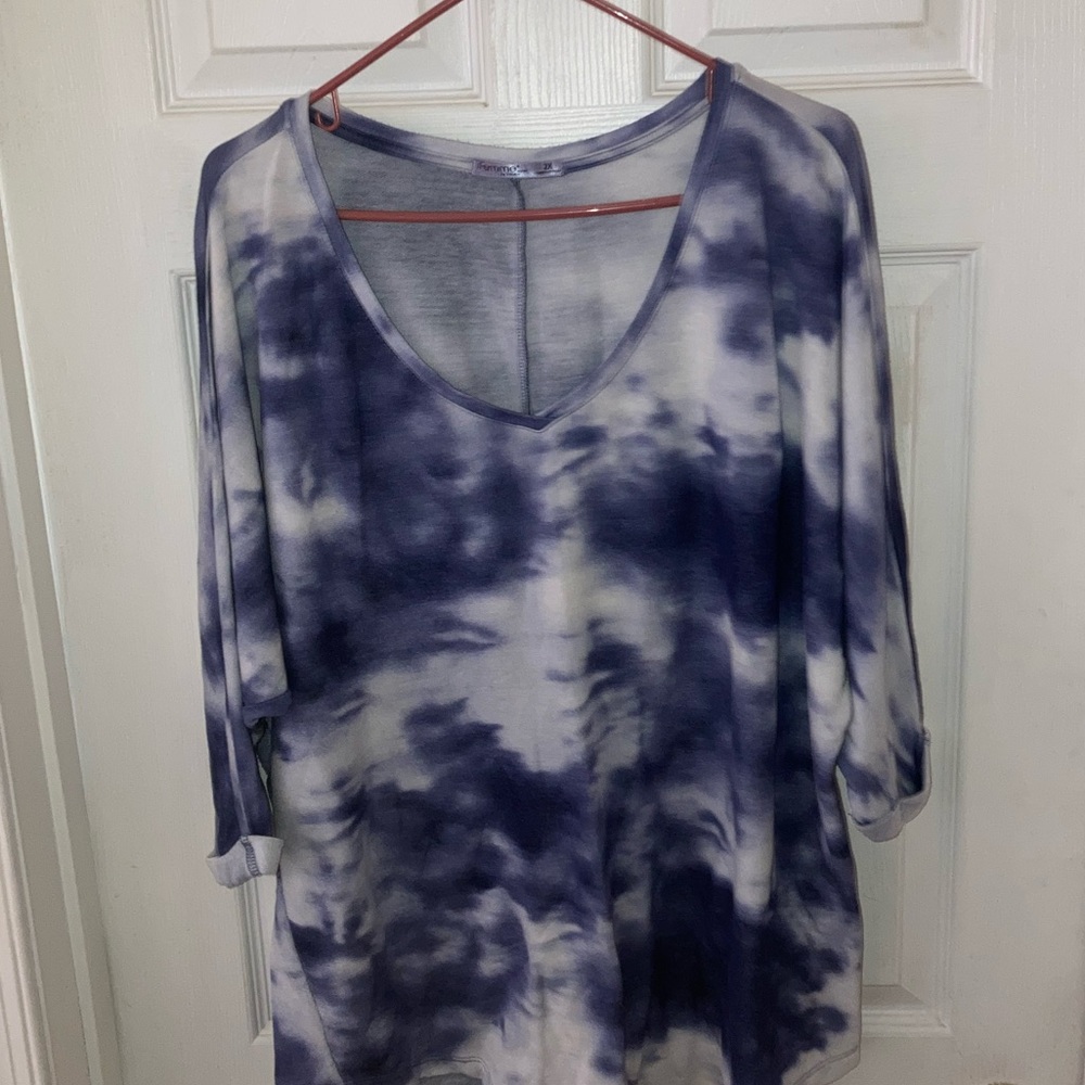 Cloudy Sky Blue & White Top